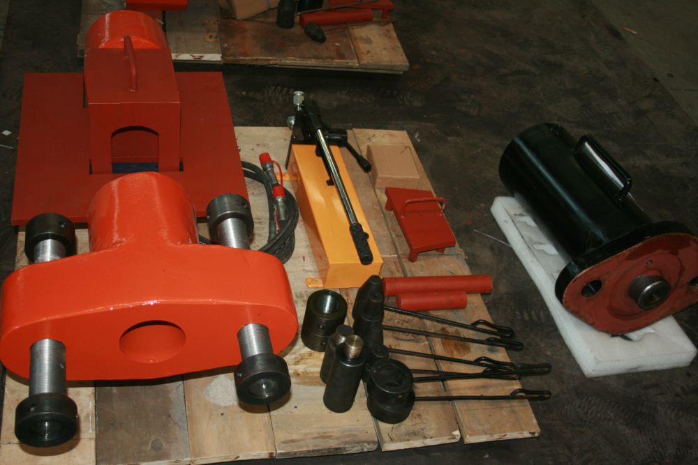 hydraulic pin pusher for excavator Komatsu&Caterpillar